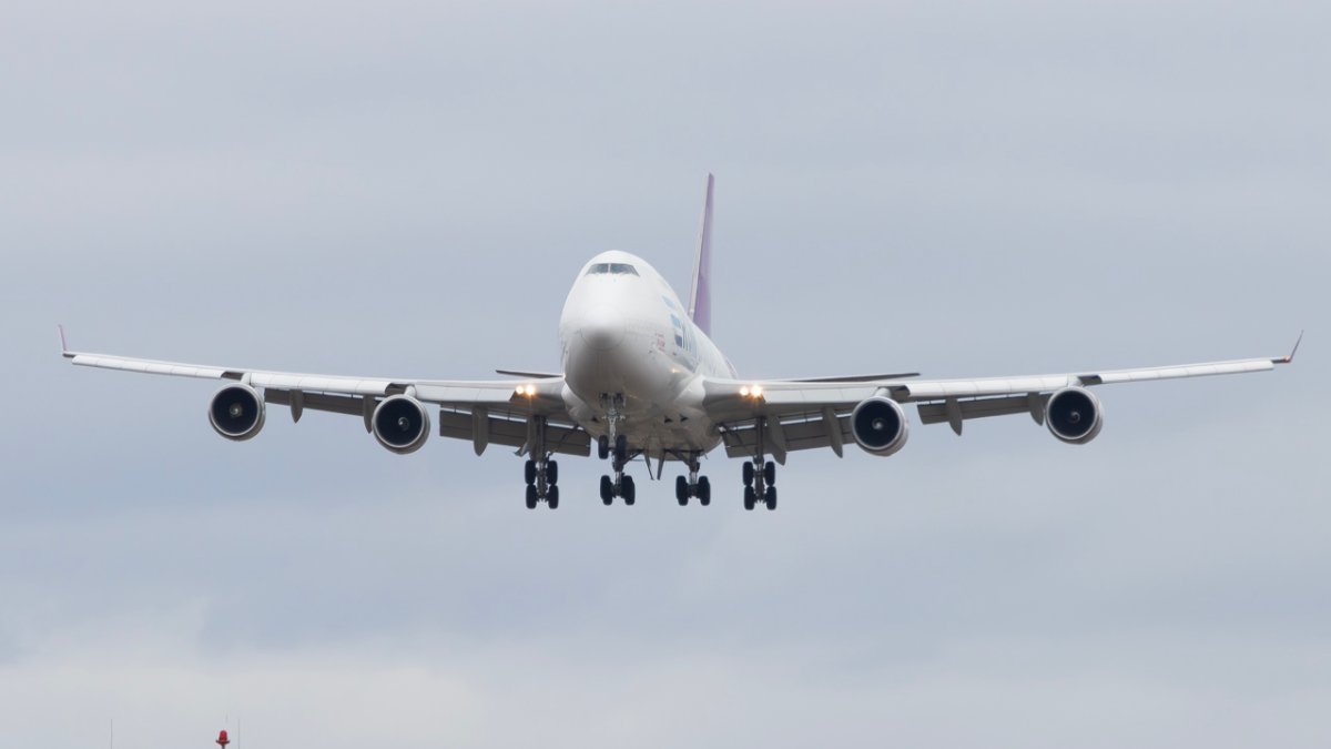 ROM Cargo Airlines B747-4D7 BCF YR-FSA