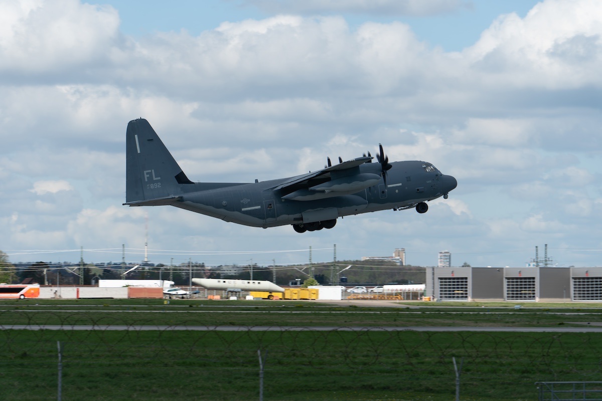 17-5892 USAF HC-130J.jpg