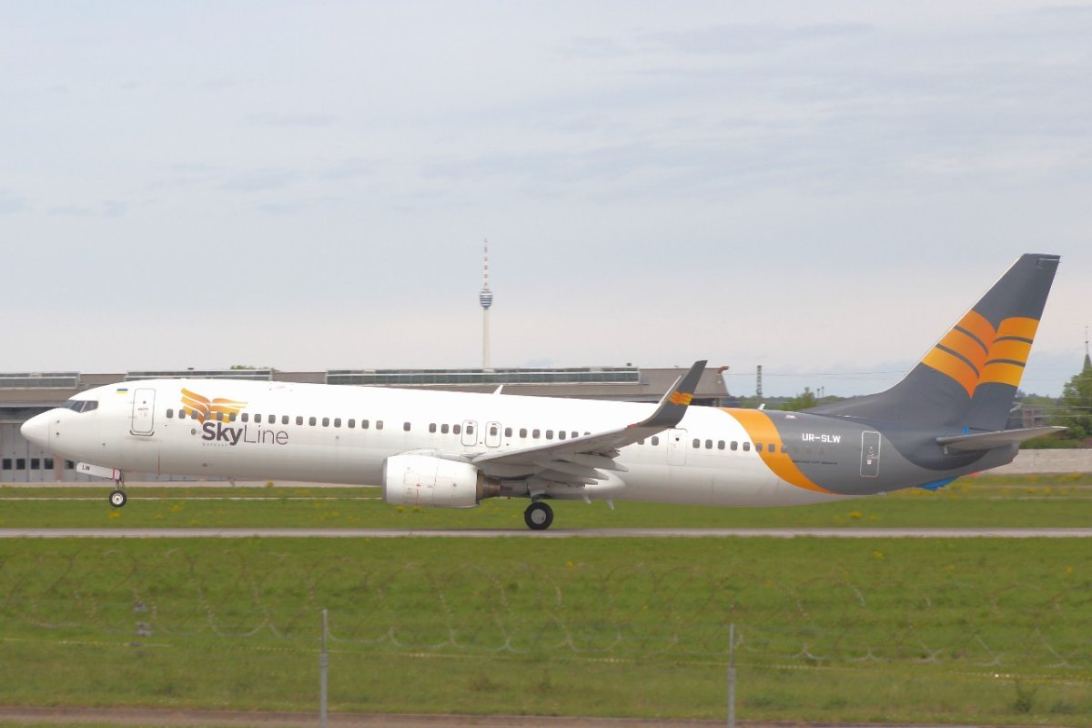 UR-SLW        737-94X(ER)        Skyline Express