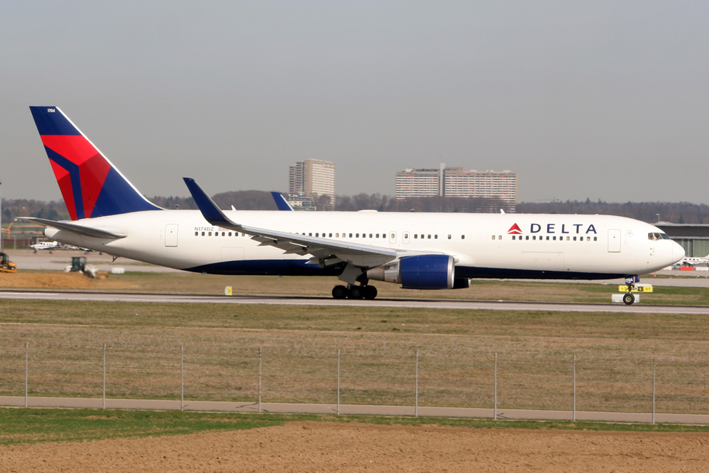 N174DZ.jpg