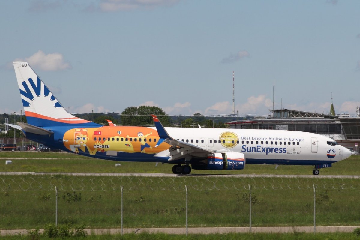 TC-SEU       737-8HC(WL)        SunExpress