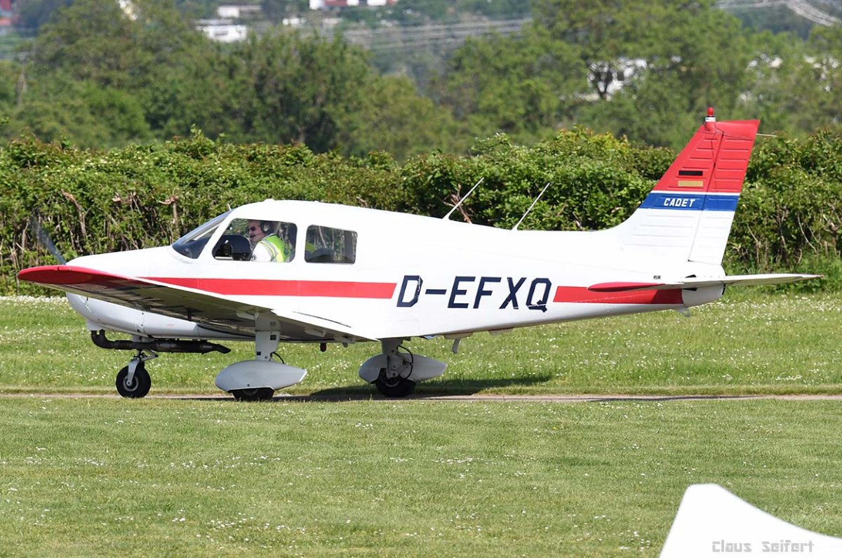 D-EFXQ.jpg