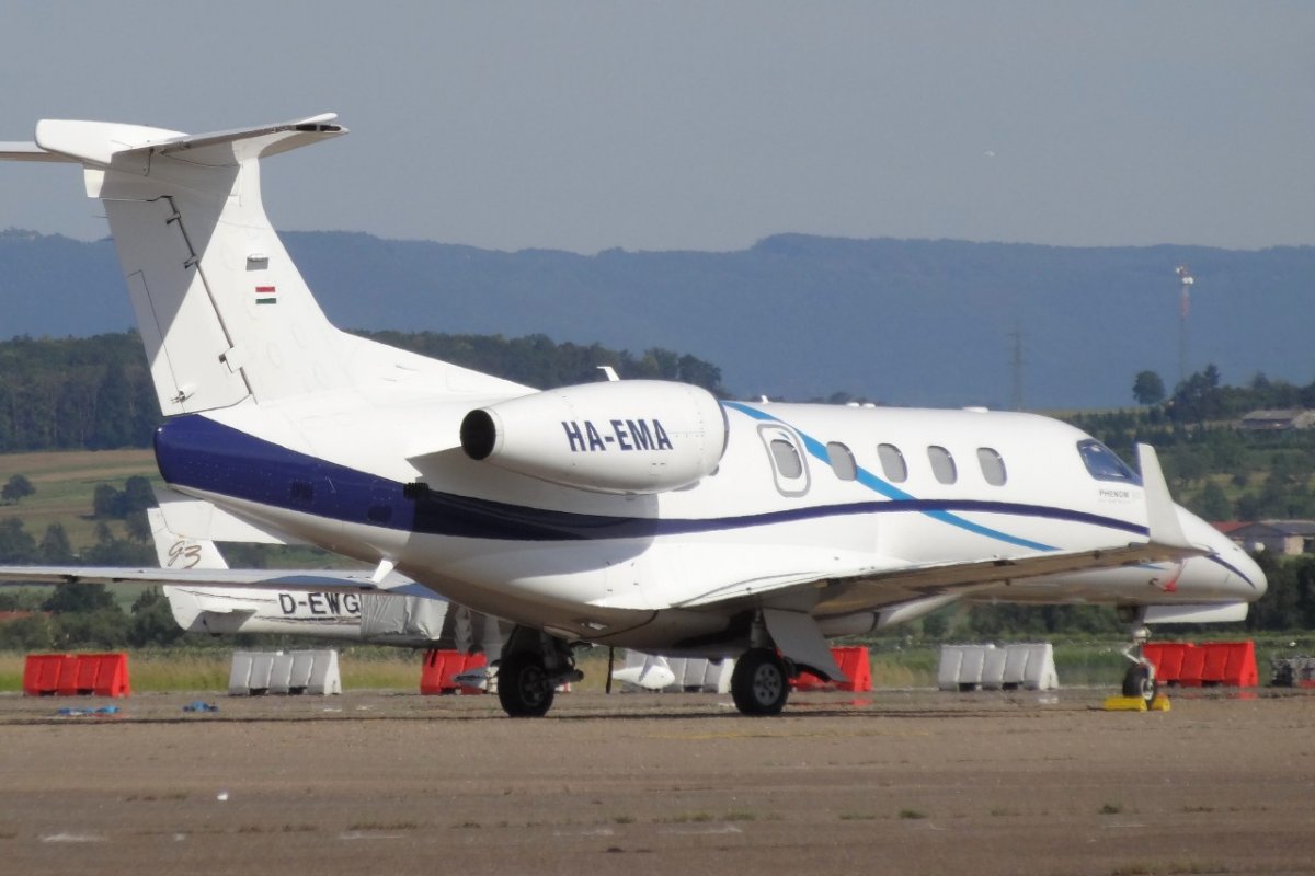 HA-EMA       Embraer EMB 505 Phenom 300