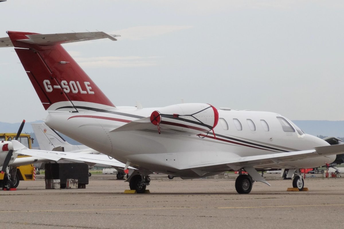 G-SOLE            Cessna 525 Citation M2         Catreus