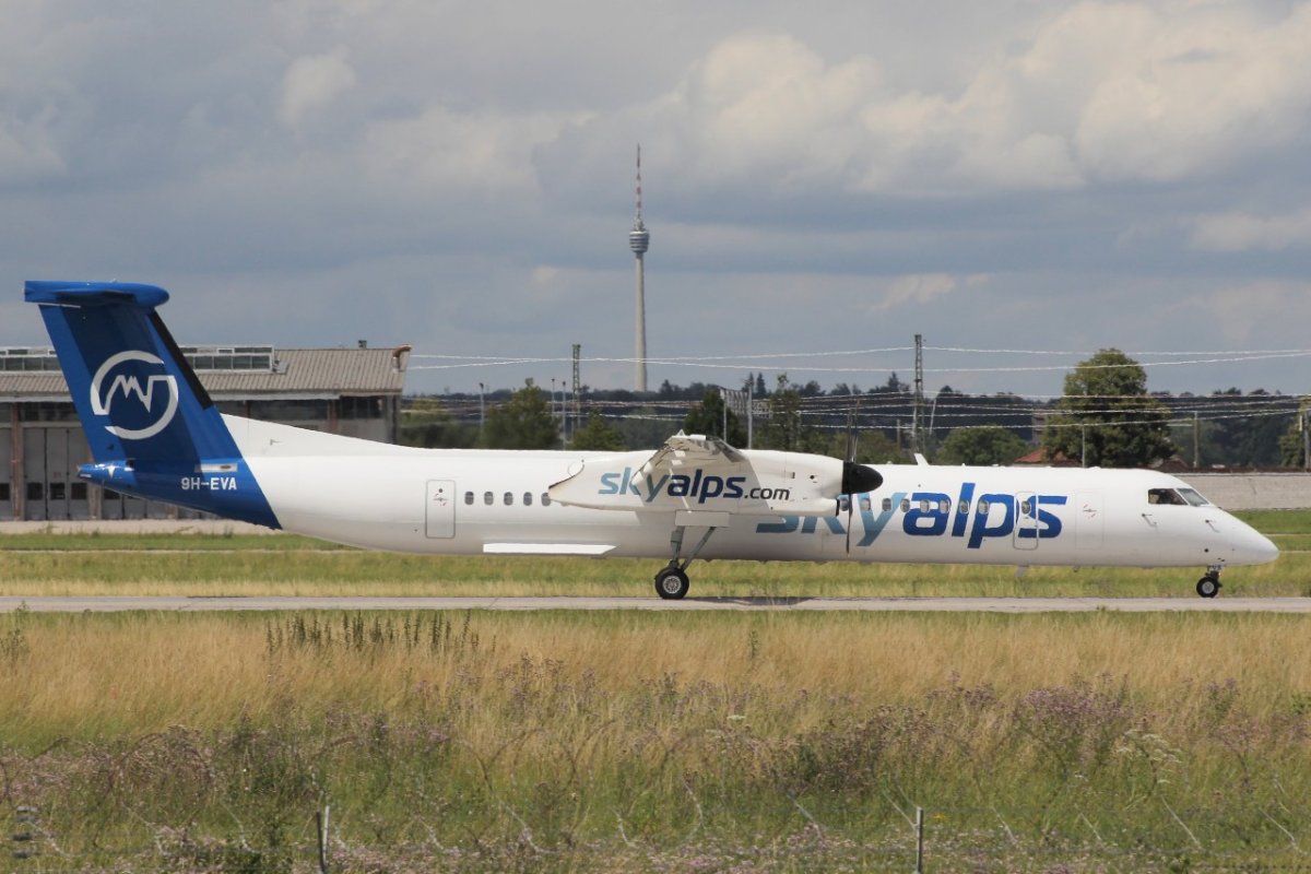 9H-EVA       DH Canada Dash 8-400       SkyAlps