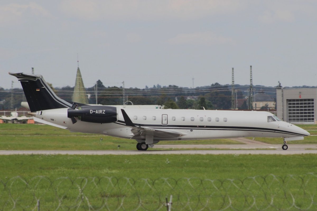 D-AIRZ         Embraer Legacy 650E        VistaJet