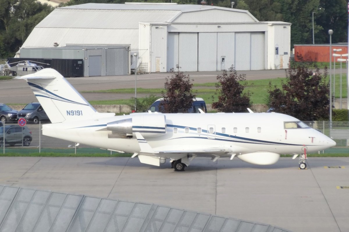 N9191          Canadair CL-600-2B16