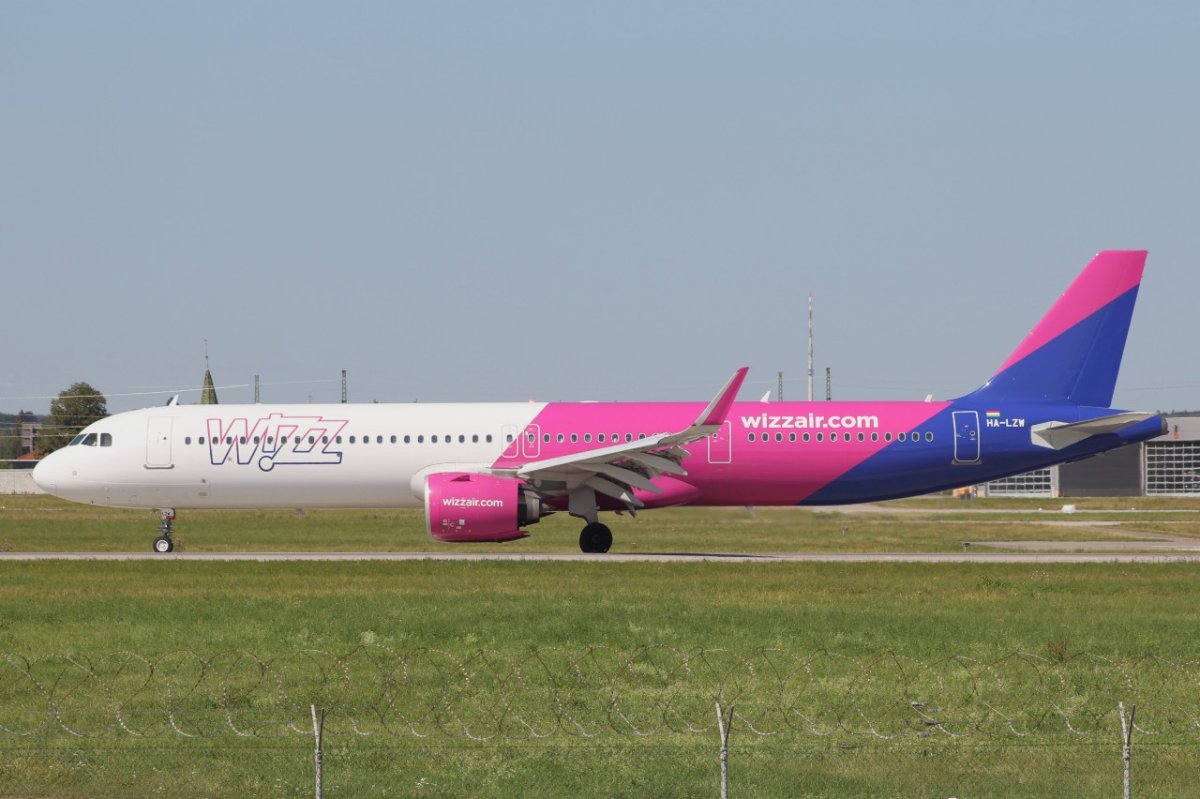 HA-LZW  A321-271NX   Wizz Air