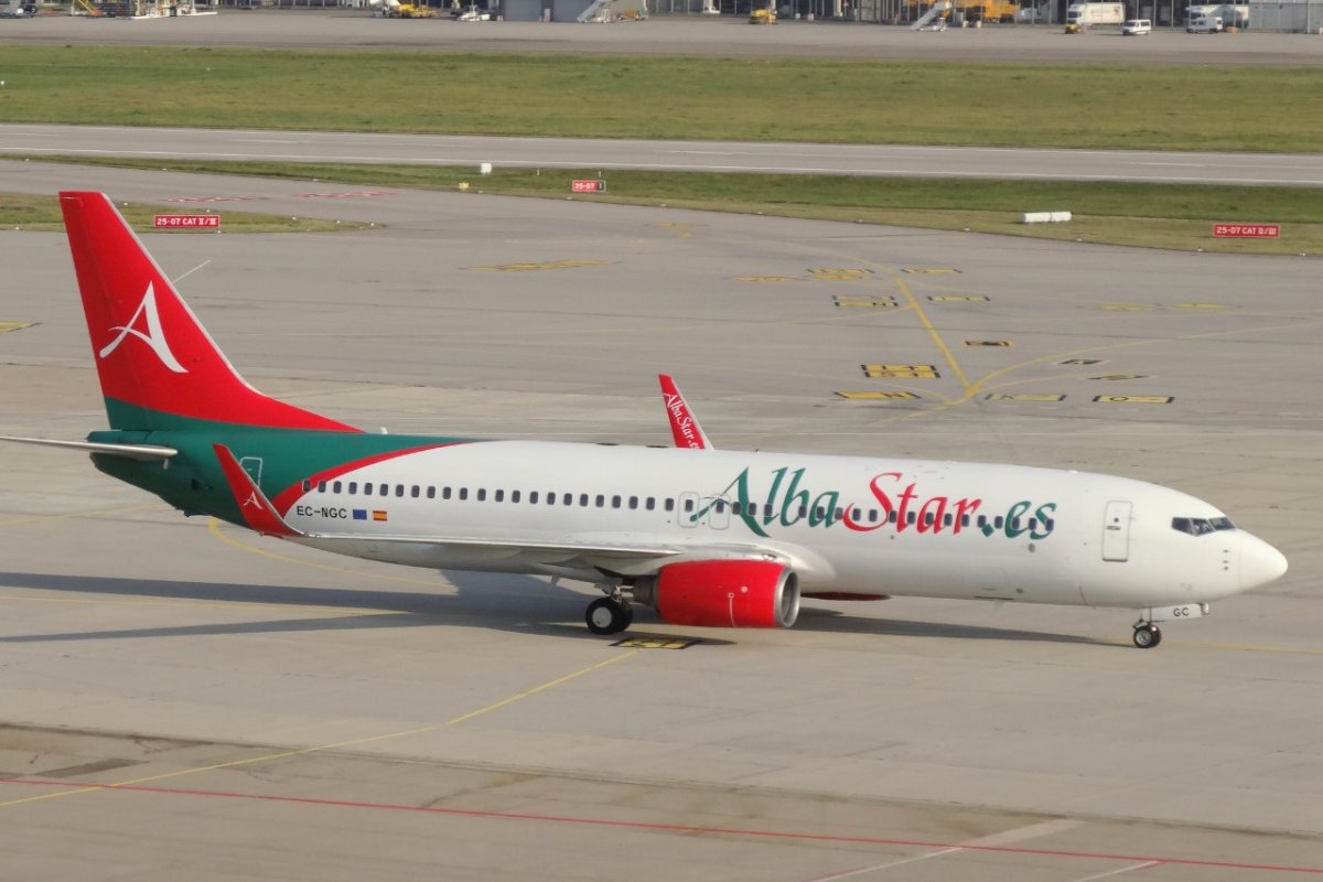 EC-NGC       737-809         AlbaStar