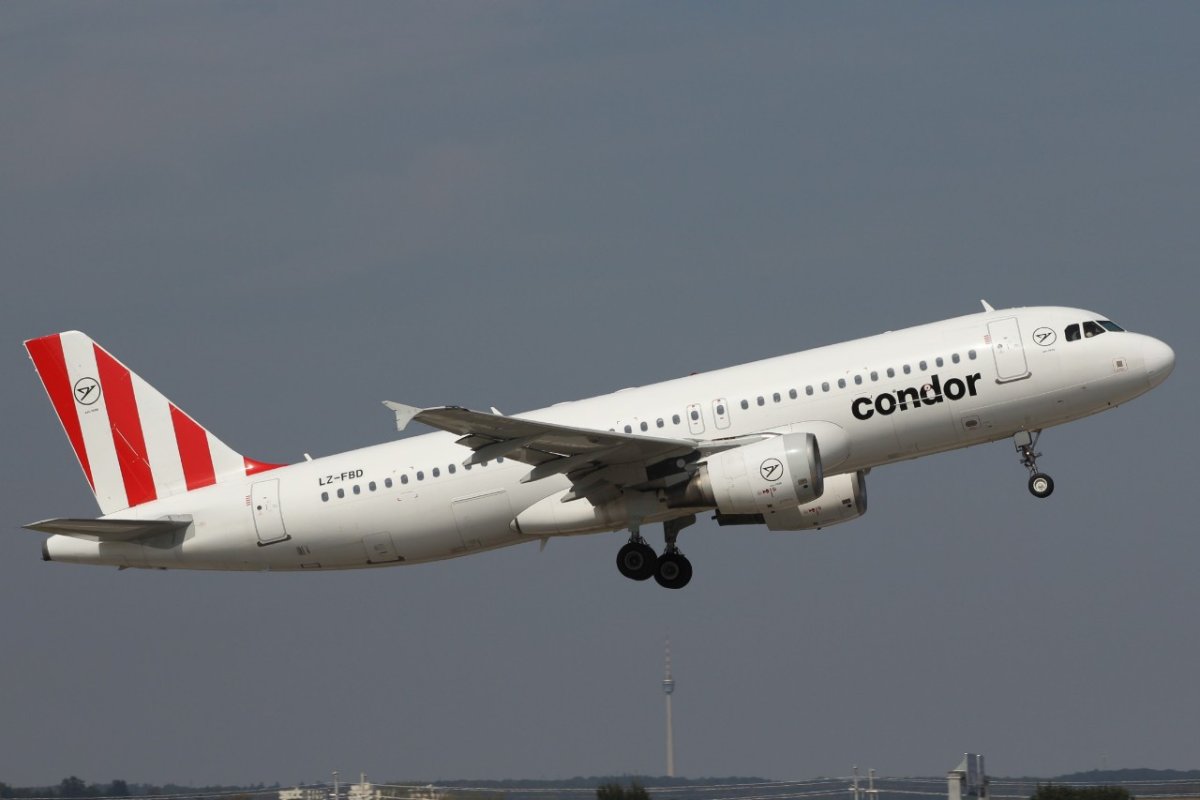 LZ-FBD       A320-214        Condor