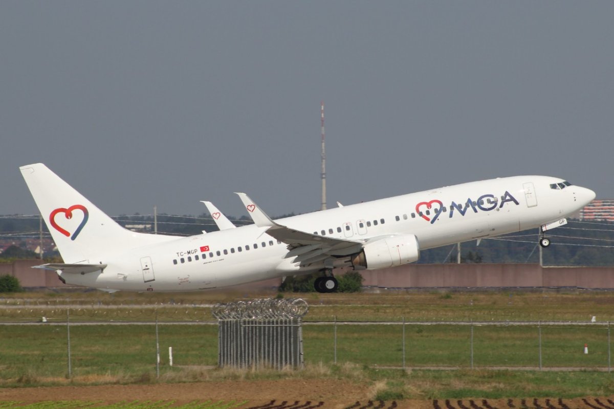 TC-MGP     737-85F(WL)       Mavi Gok