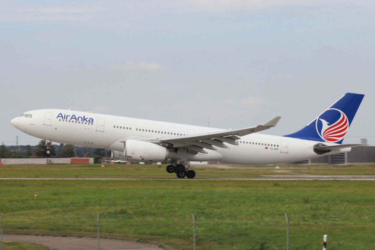 TC-NYP          A330-243           Air Anka