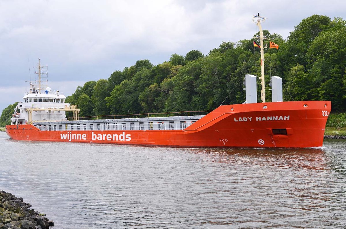 LADY HANNAH (9835018).jpg