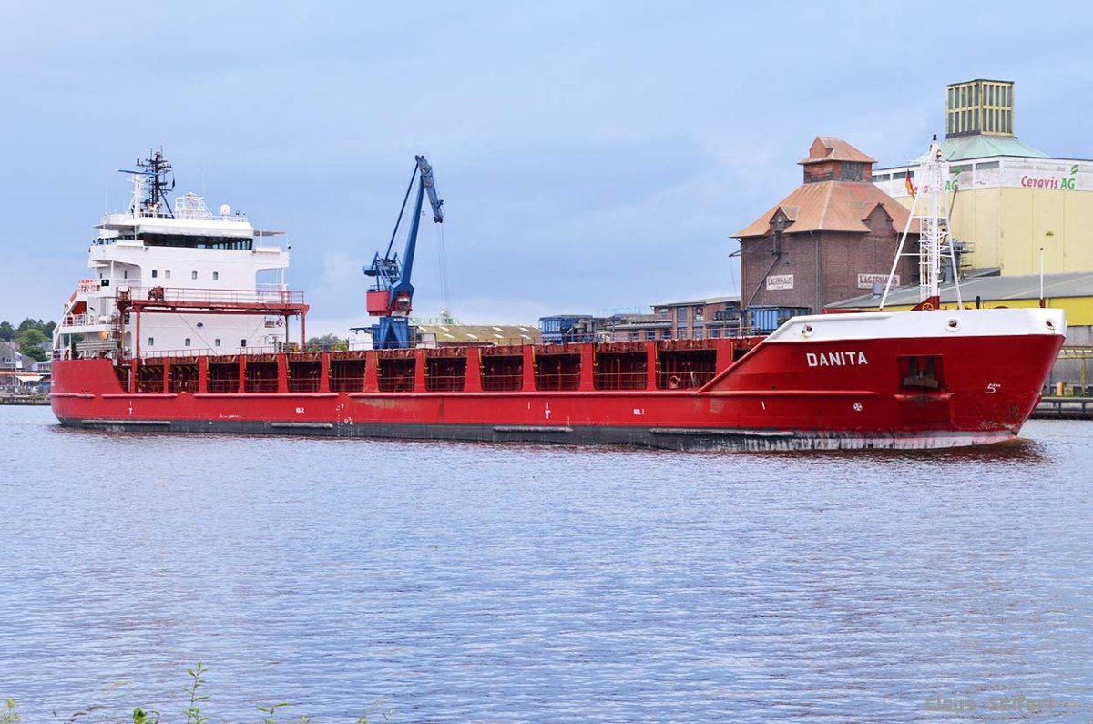 DANITA (9341108).jpg