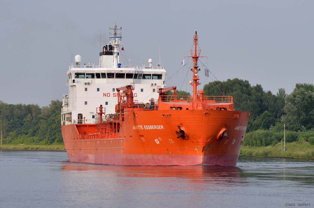 ANNETTE ESSBERGER (9327058).jpg