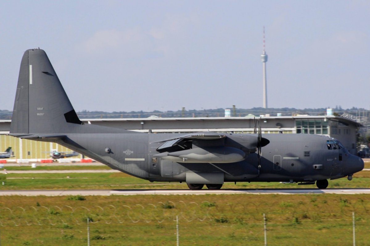 09-6207           MC-130J         USAF