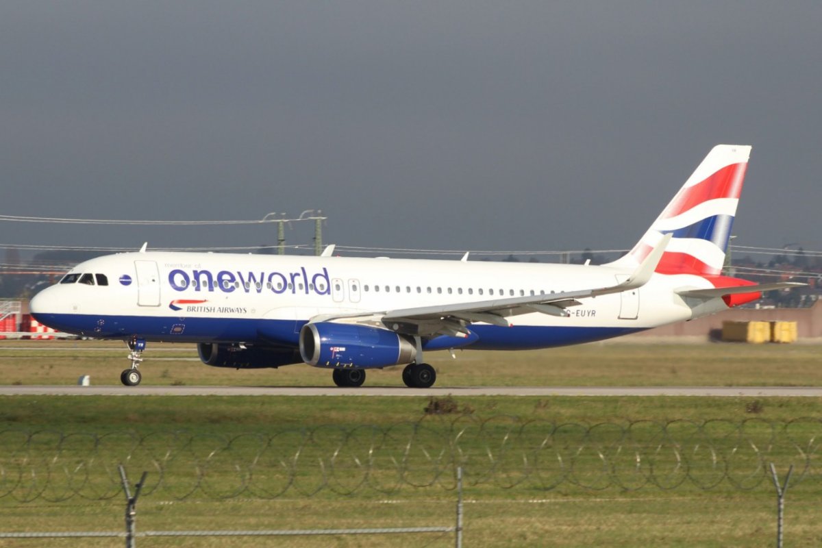 G-EUYR     A320-232      British Airways
