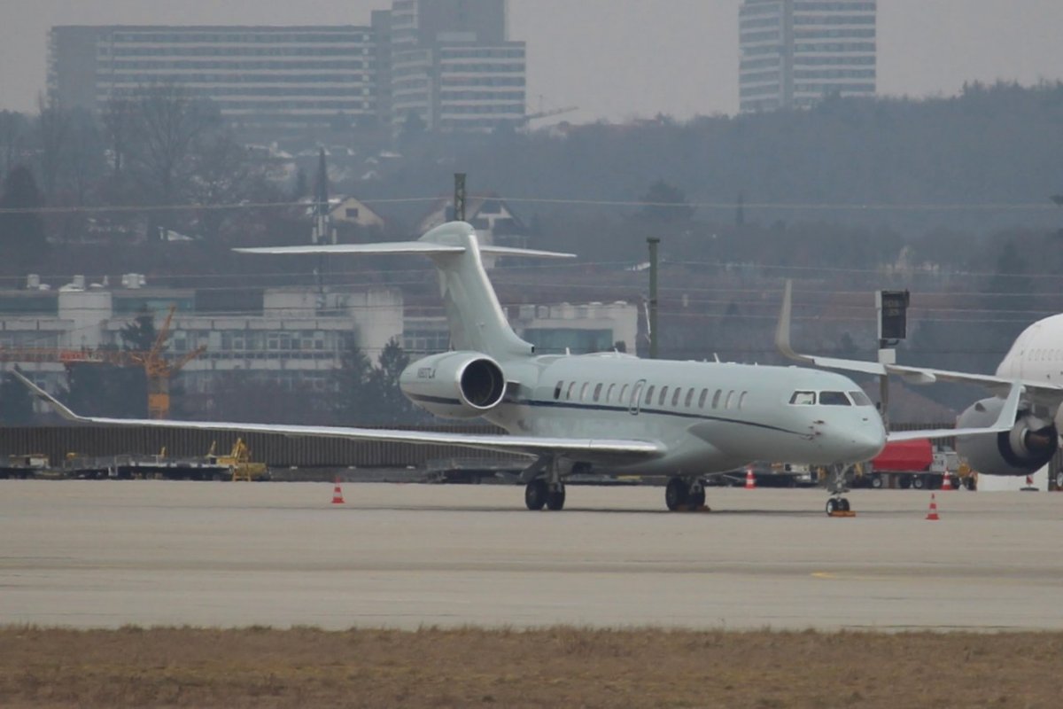 N807LA        Bombardier Global 7500       JetSelect