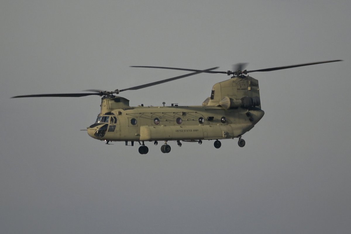 Plane Spotting 141 Paint-01~01.jpg