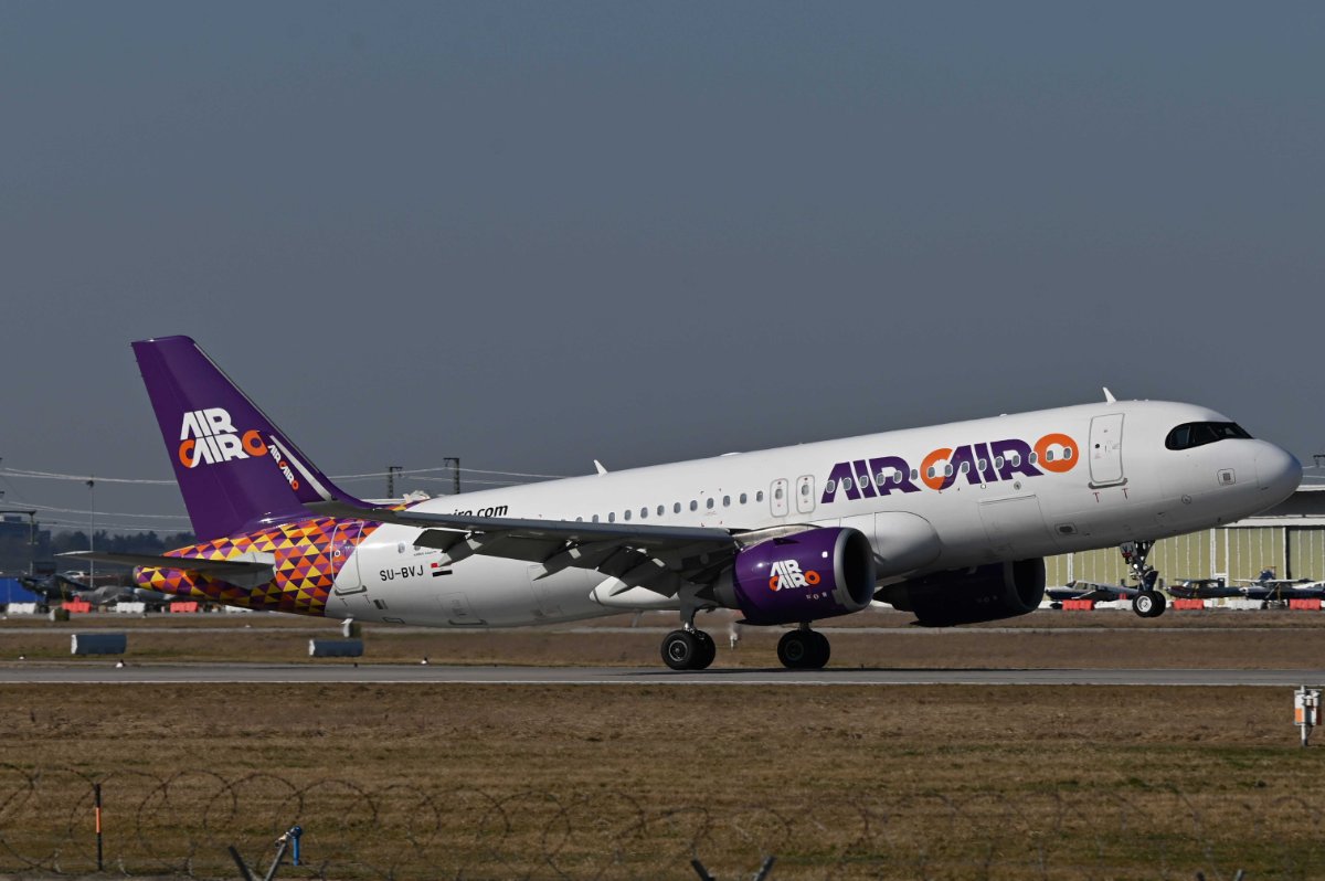 SU-BVJ Air Cairo Airbus A320-251N.JPG