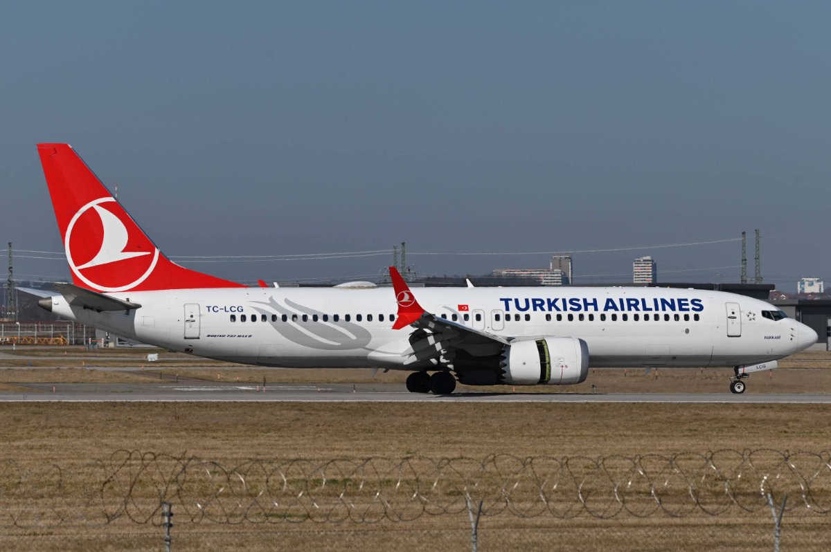 TC-LCG Turkish Airlines Boeing 737-8 Max.JPG
