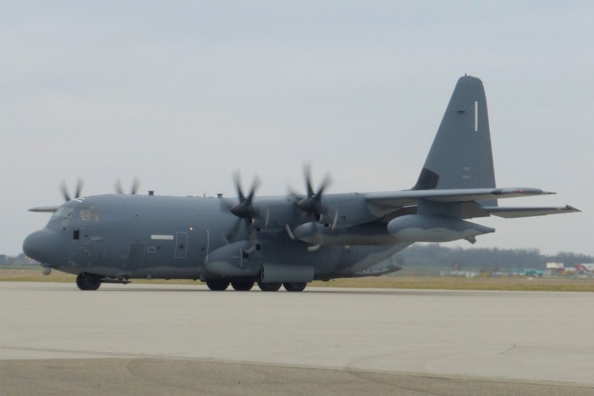 09-6207             MC-130J       AFSOC