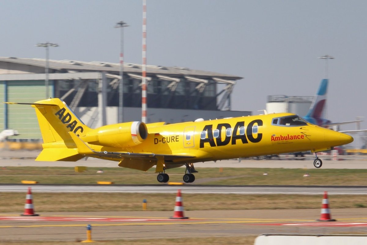 D-CURE          Learjet 60XR      Aero-Dienst