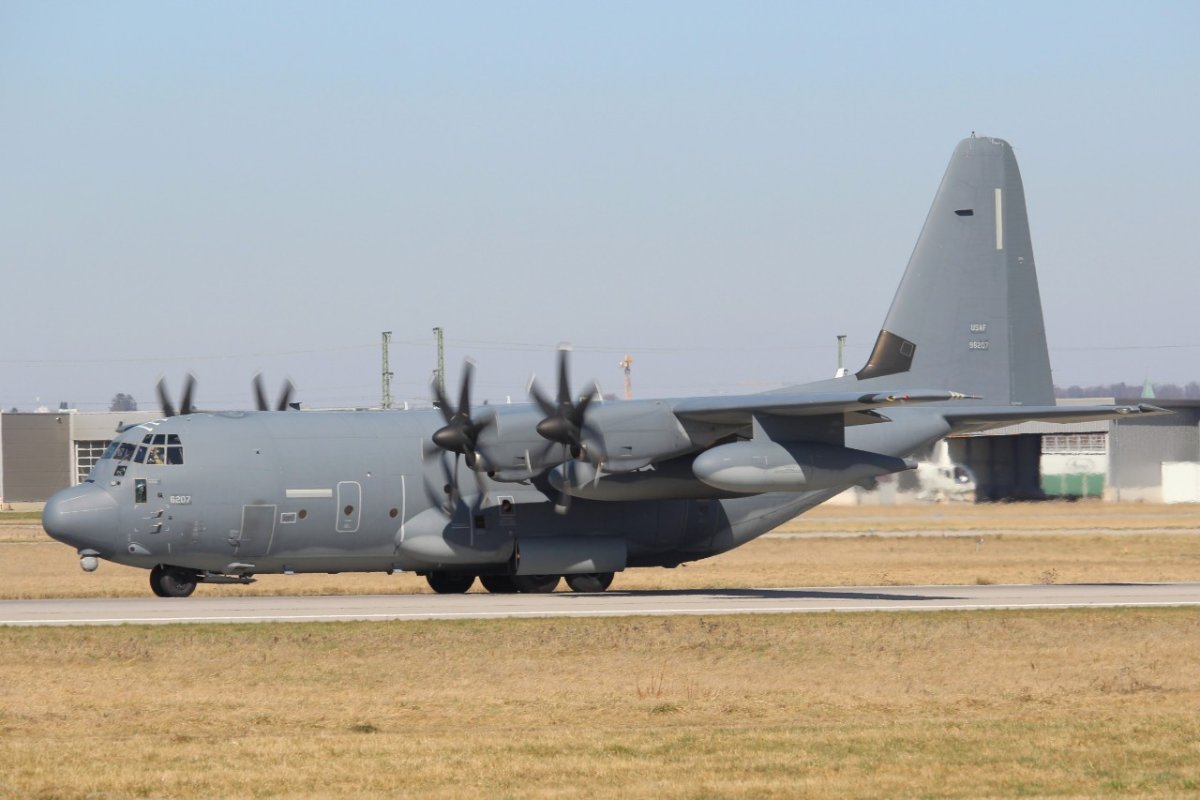 09-6207           MC-130J           USAF