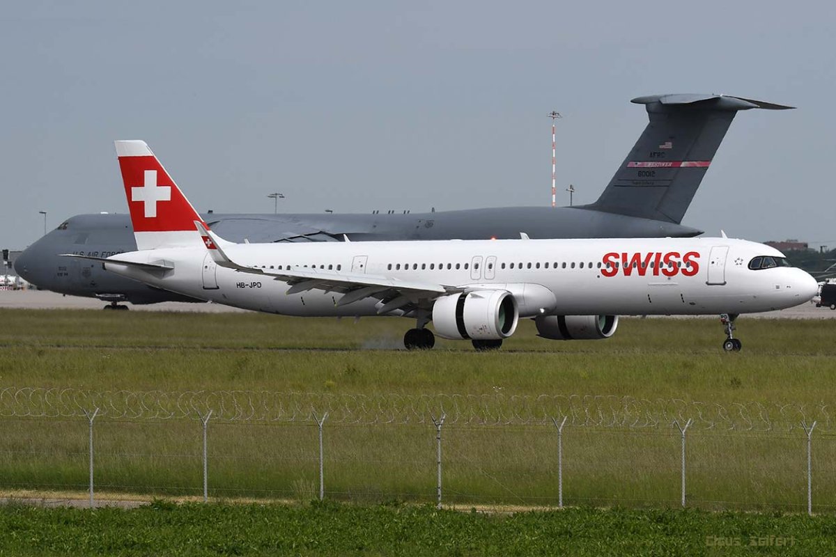 HB-JPD 86-0012 .jpg