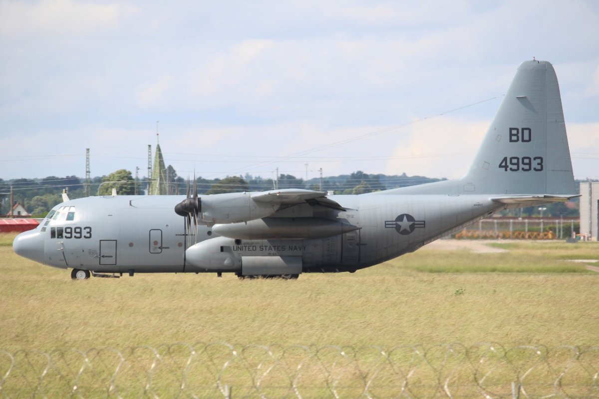 164993/BD       C-130T         VR-64/USN