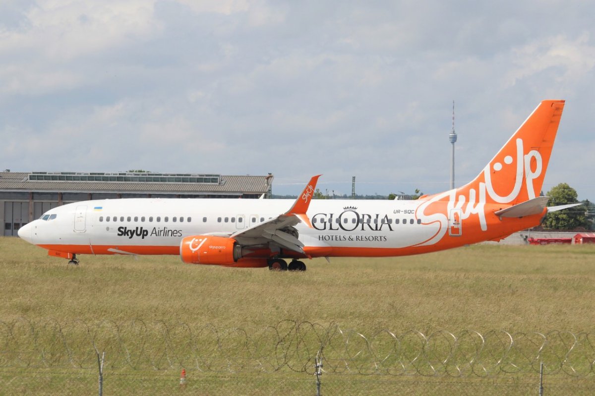 UR-SQC         737-8H6        SkyUp Airlines