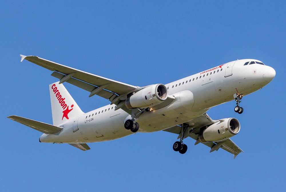 Corendon Airlines / LY-LGA / Airbus A320-232