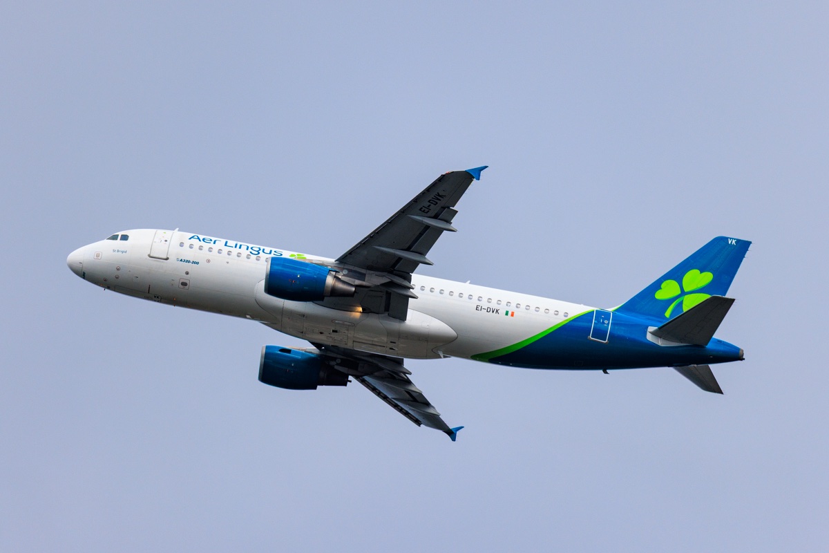 20250823-A320, EI-DVK, EIN.jpg