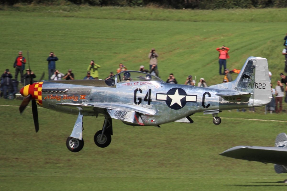 OE-EFB           P-51D