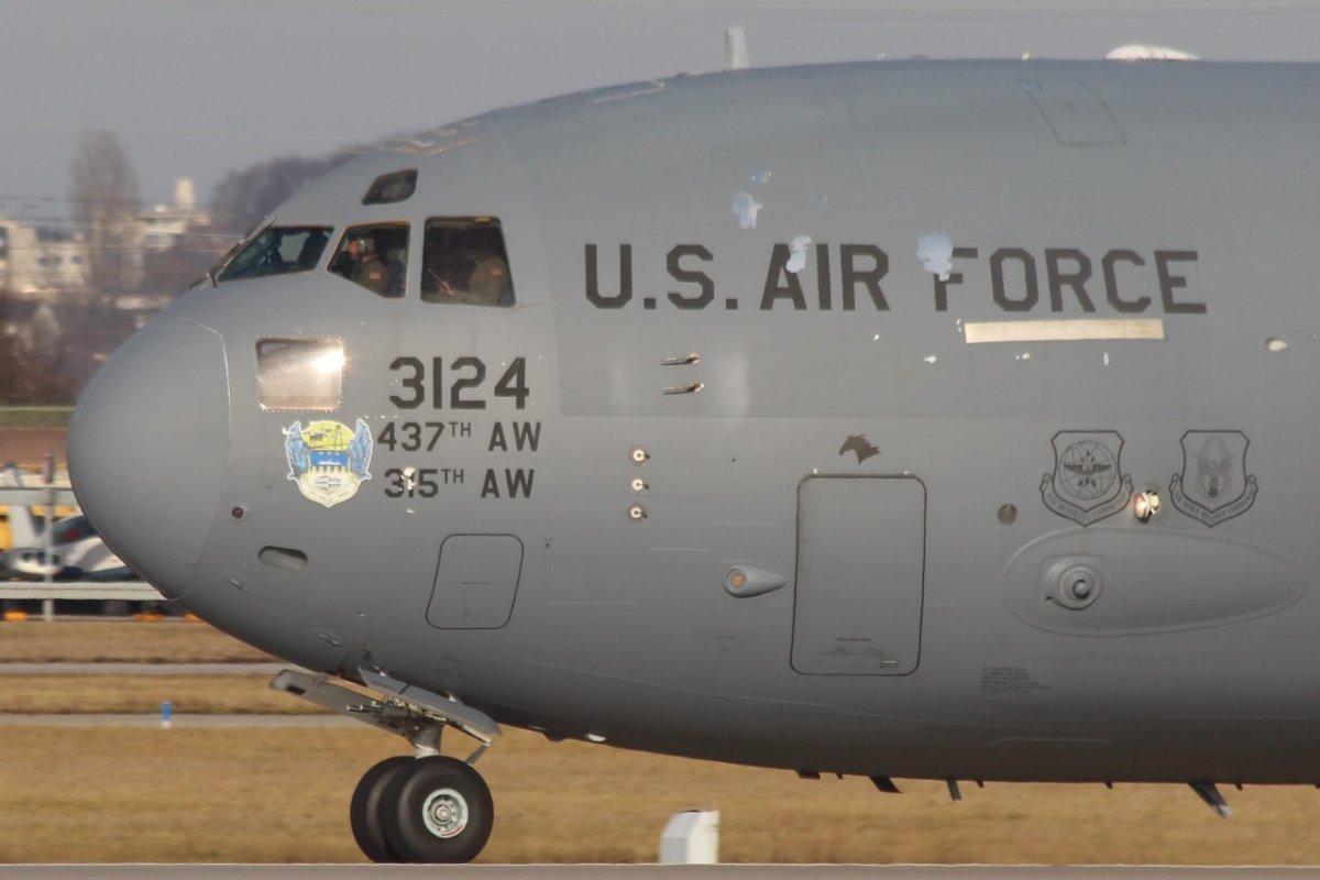 03-3124 C-17A USAF
