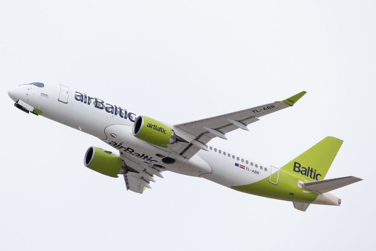 20260102-A220, BTI, YL-ABR.jpg