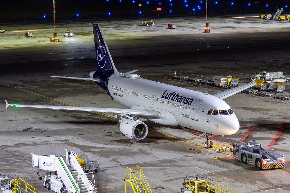 Lufthansa / D-AILN / Airbus A319-114