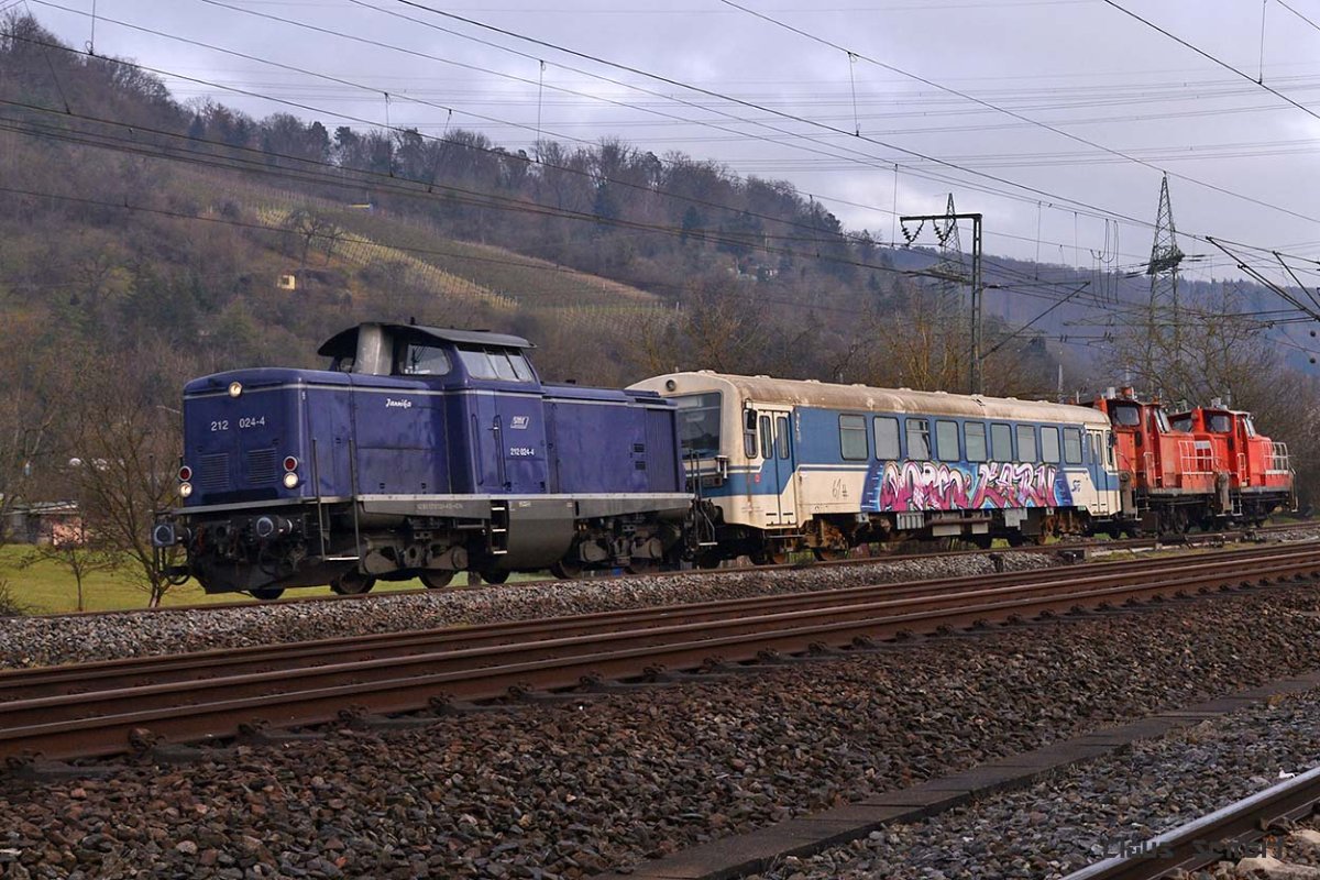 212 024-1 626 002-0 NE81 362 756-9 3632 551-4.1.jpg