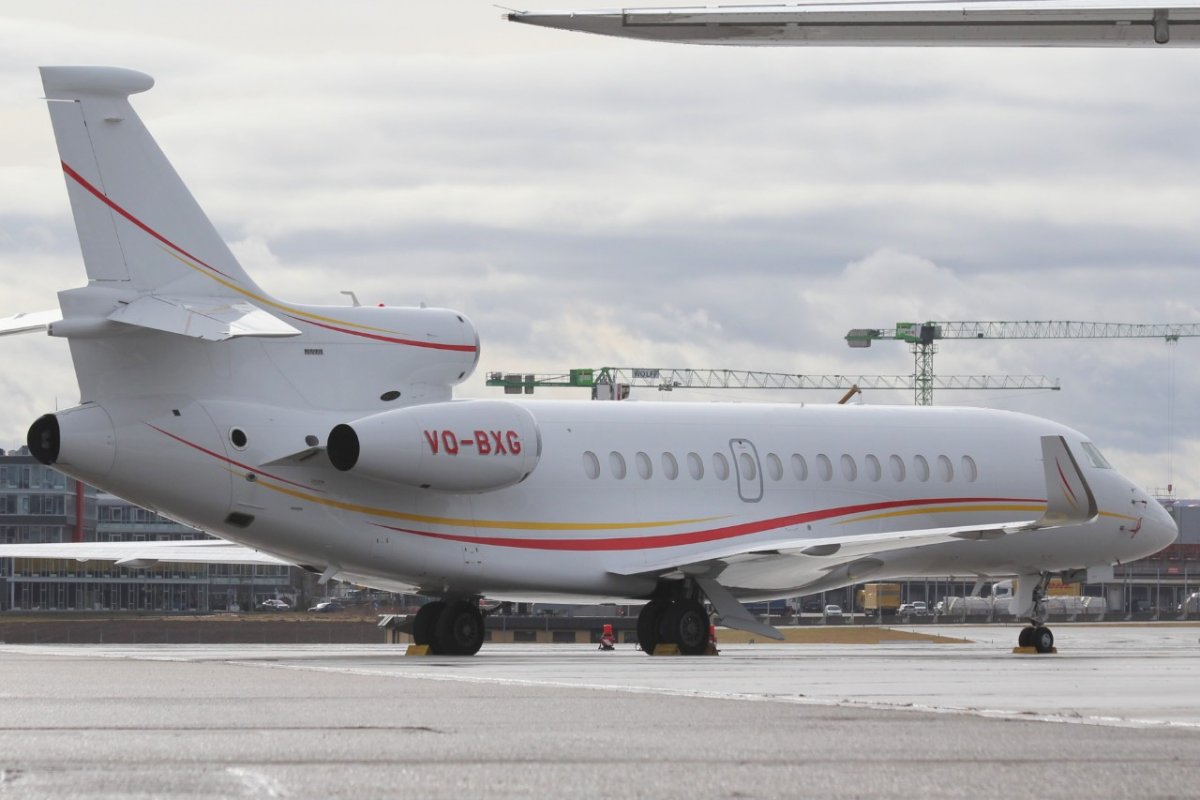 VQ-BXG       Dassault Falcon 8X      Shell Aviation