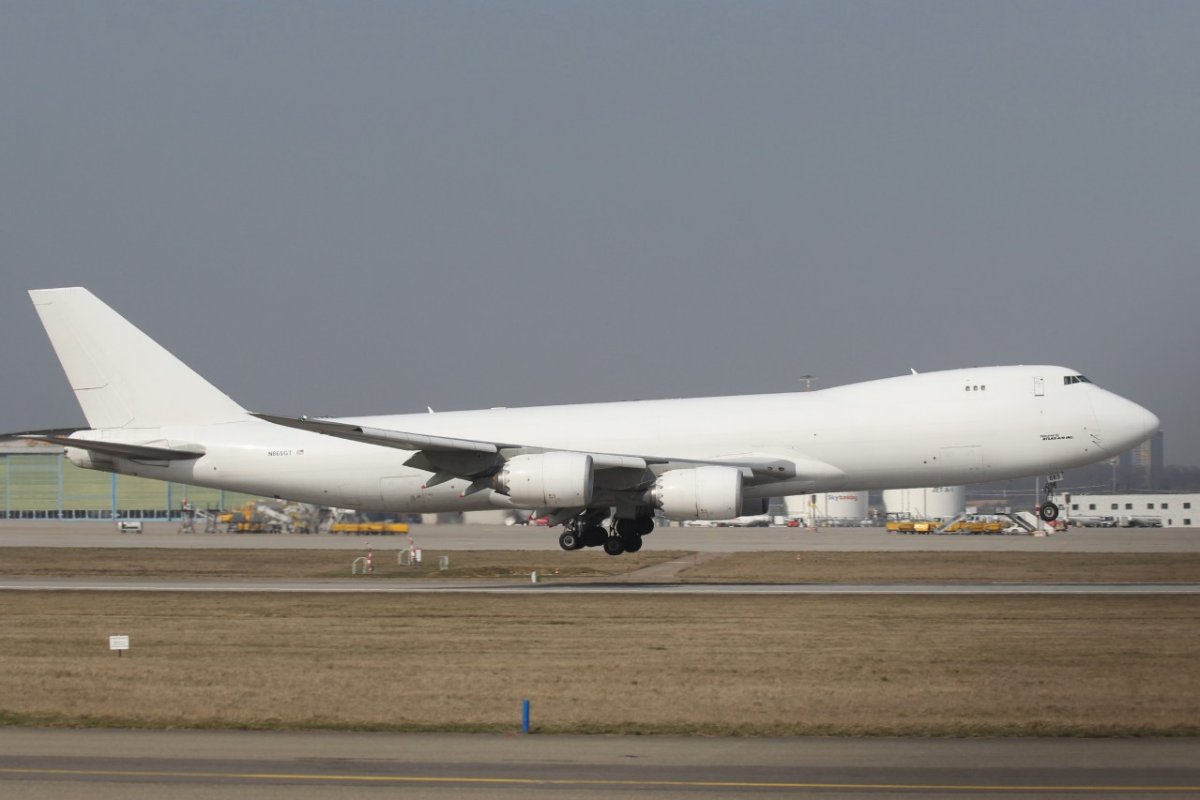 N865GT 747-8F Atlas Air