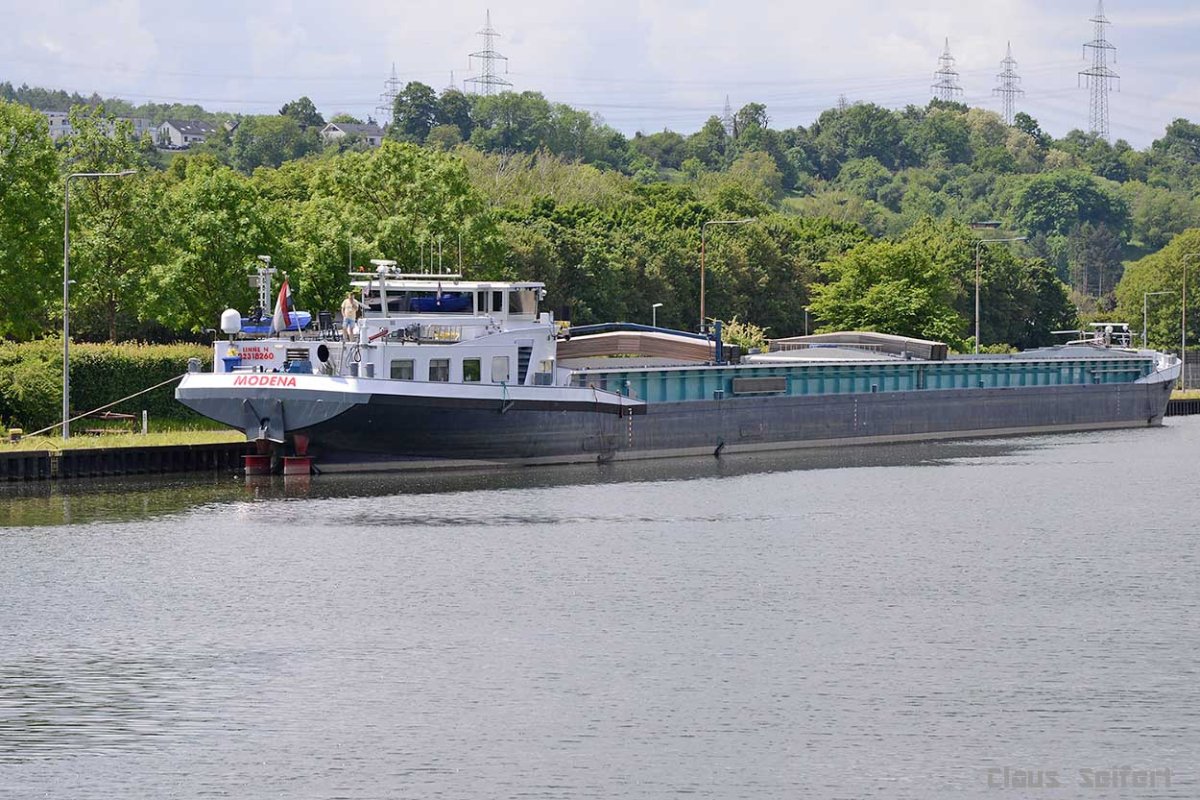 MODENA (02318260).jpg