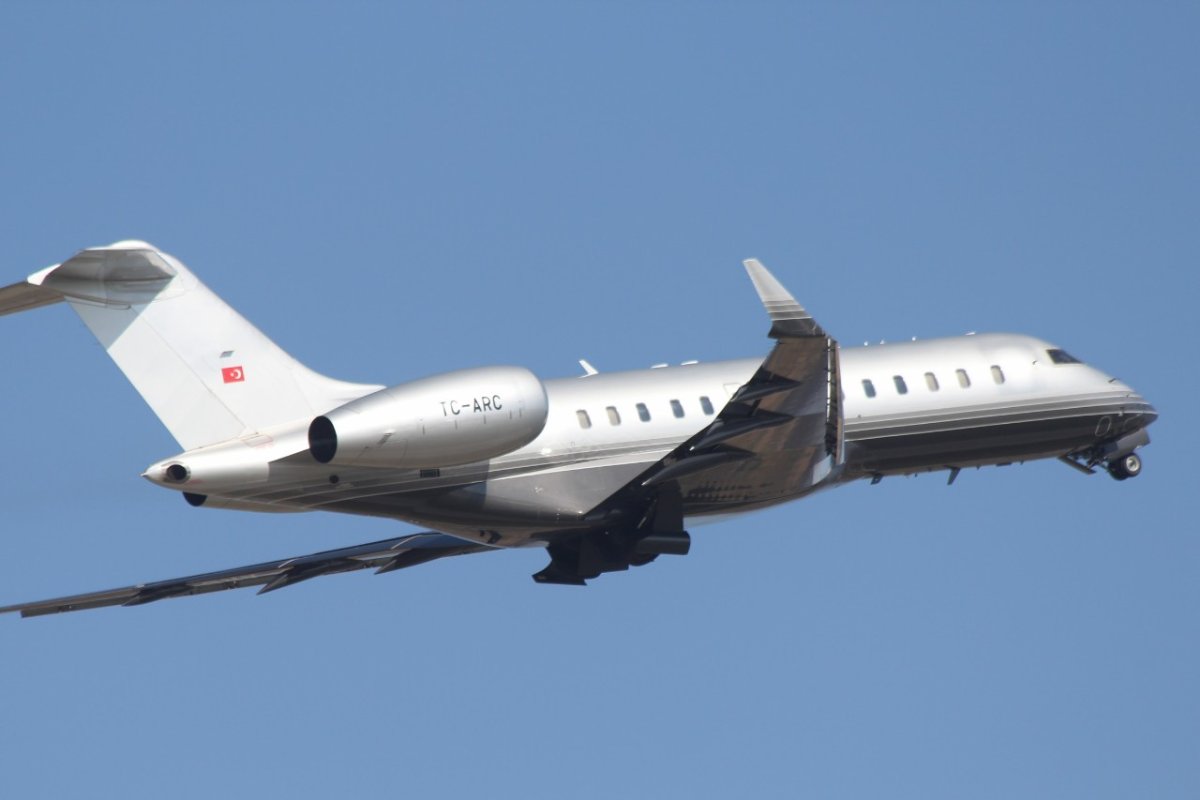 TC-ARC         Bombardier Global 5000