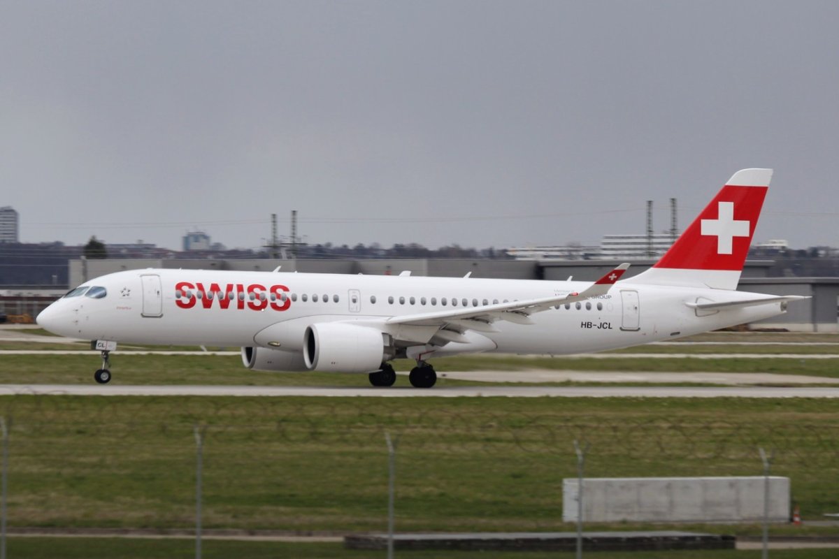 HB-JCL       A220-300        Swiss