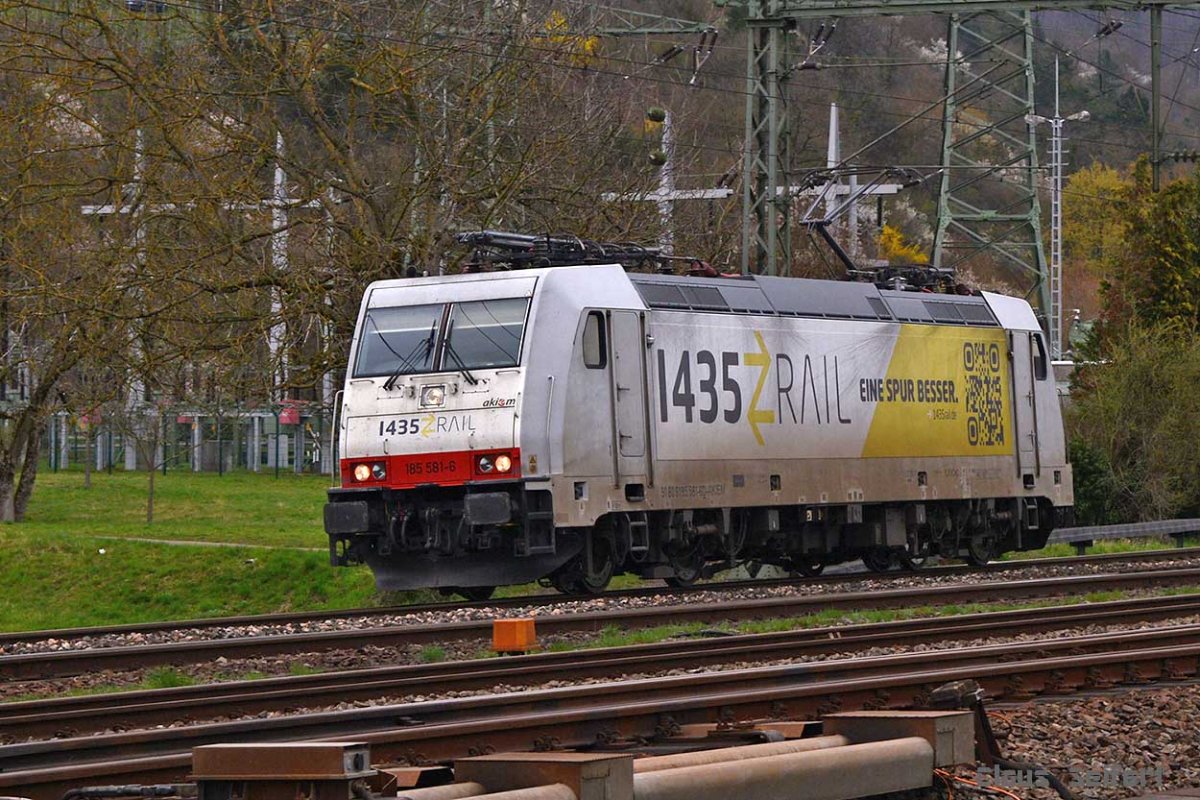 185 581-6.jpg