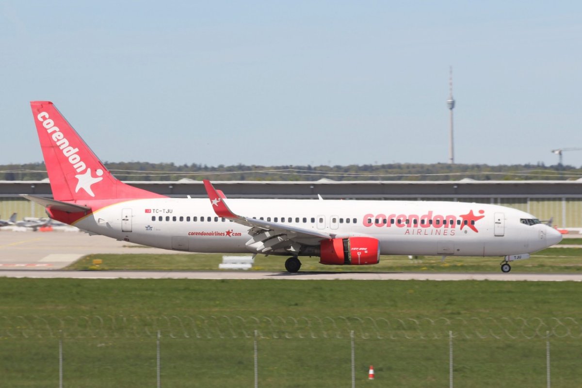 TC-TJU          737-8HX         Corendon Airlines