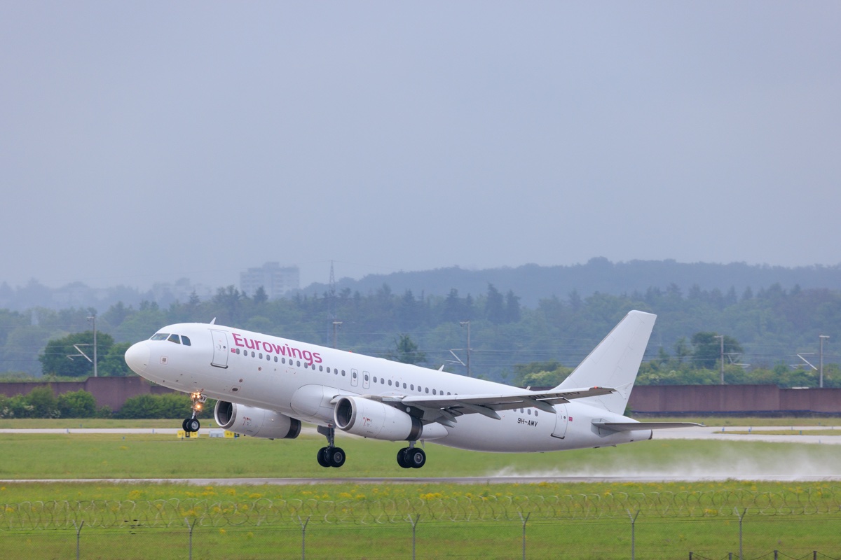 20260511-9H-AMV, A320, EWG.jpg
