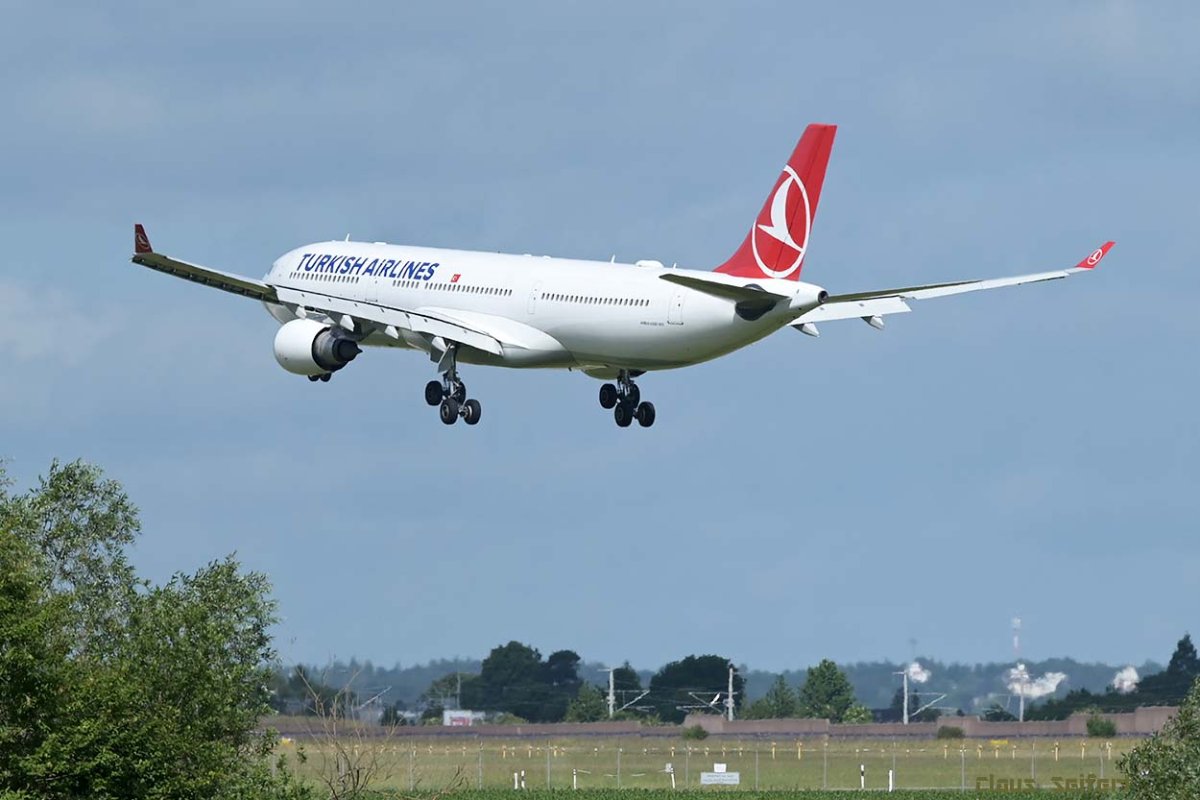 TC-JNZ.jpg