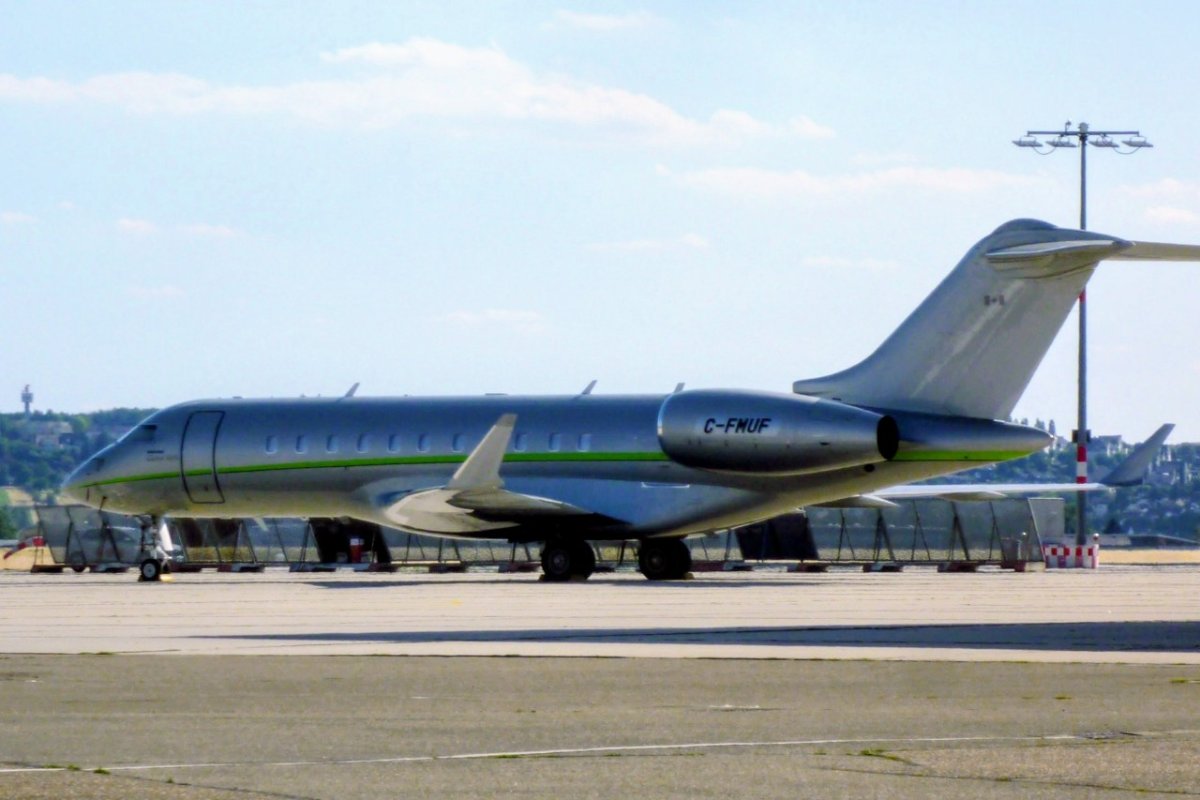 C-FMUF         Bombardier Global 5500