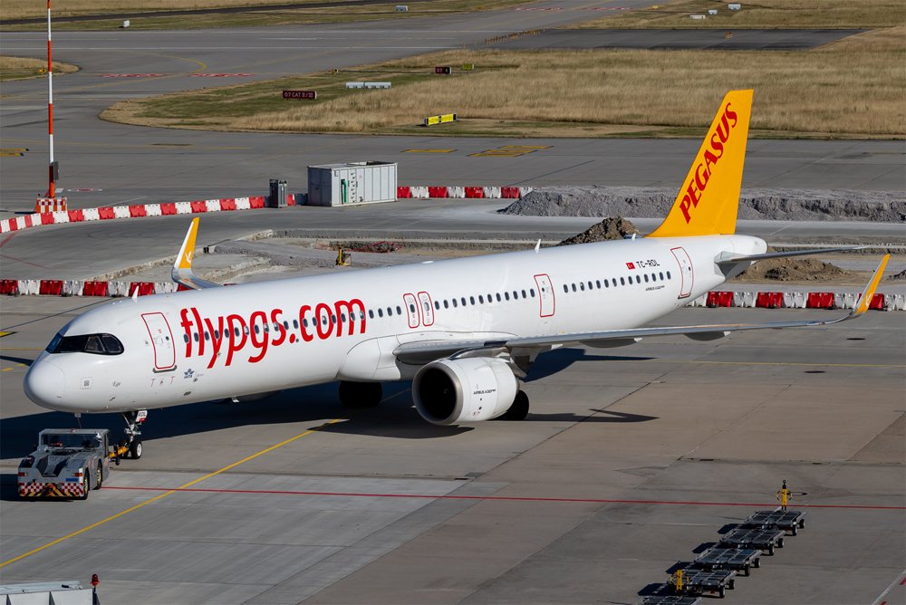 Pegasus Airlines / TC-RDL / Airbus A321-251NX