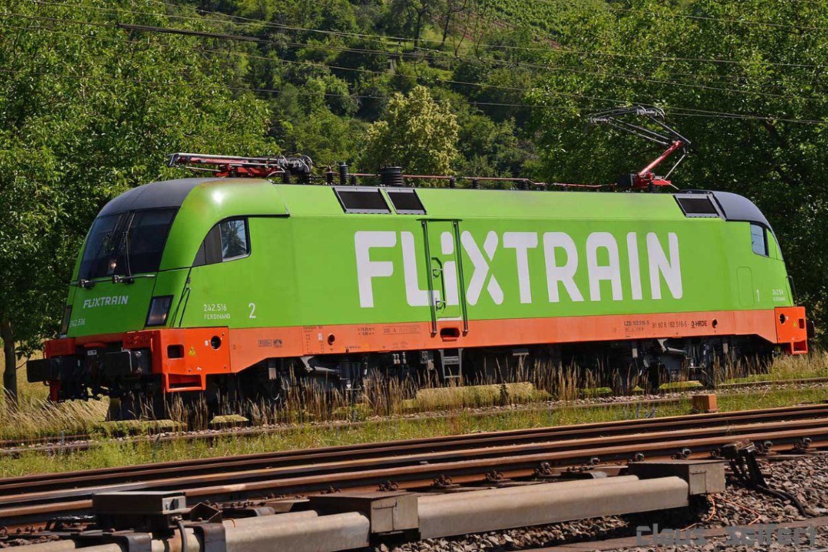 182 516-5 D-HRDE.jpg